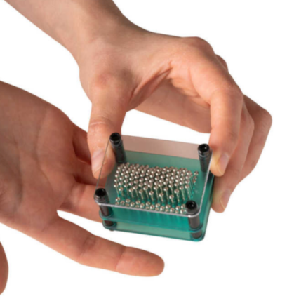 Micro Pin Art in action