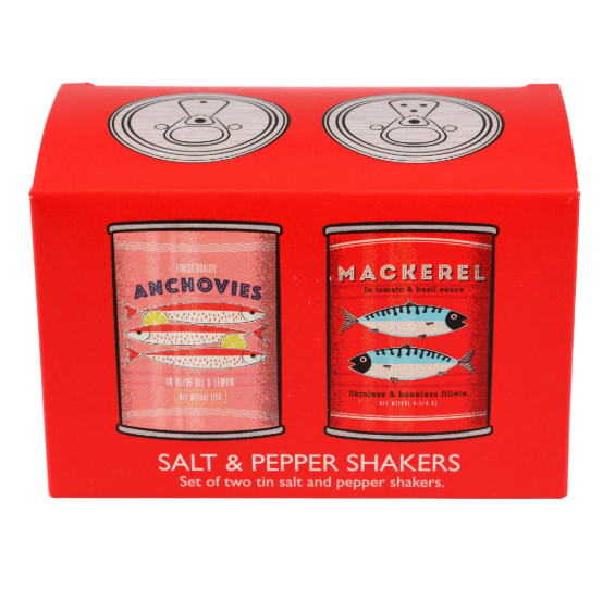 Vintage Style Fish Tin Salt and Pepper Shakers box