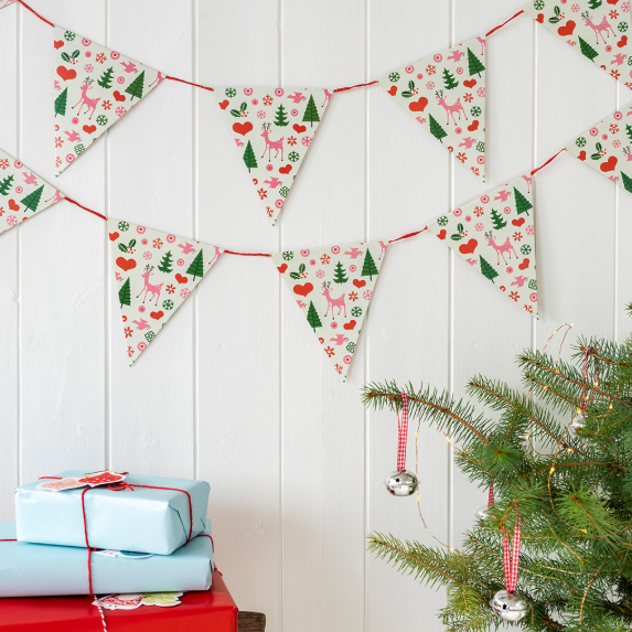 Paper Bunting 1950s Christmas up